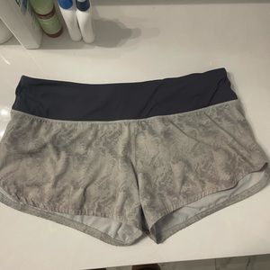 Running shorts